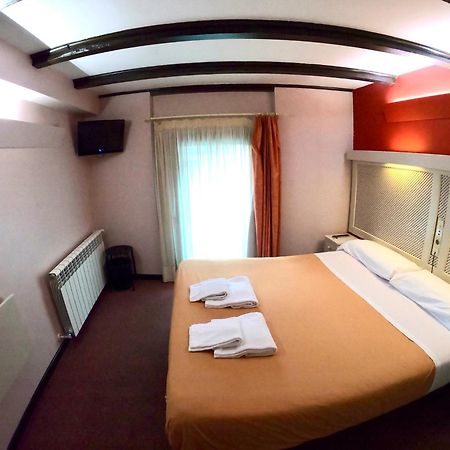 Hotel Micolau 阿林萨尔 外观 照片