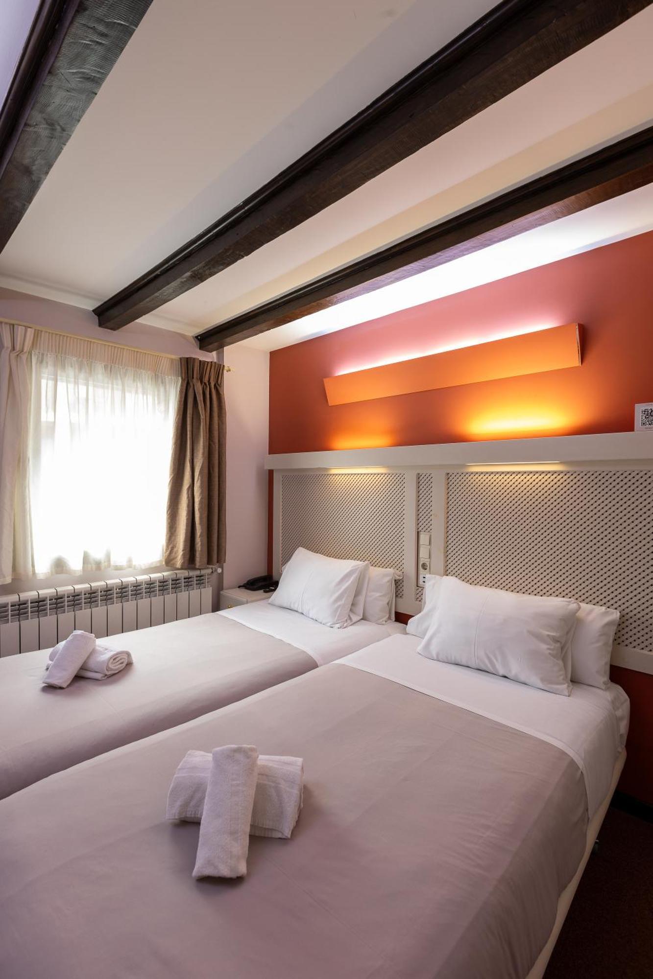 Hotel Micolau 阿林萨尔 外观 照片